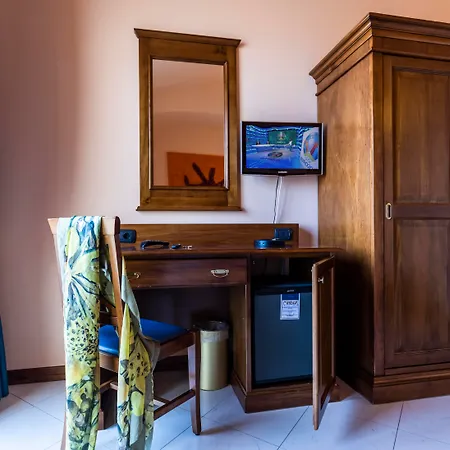 Tropis Hotel-3